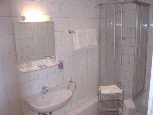Hotel-Gaststatte Mutter Buermann ヘンミンゲン 部屋 写真