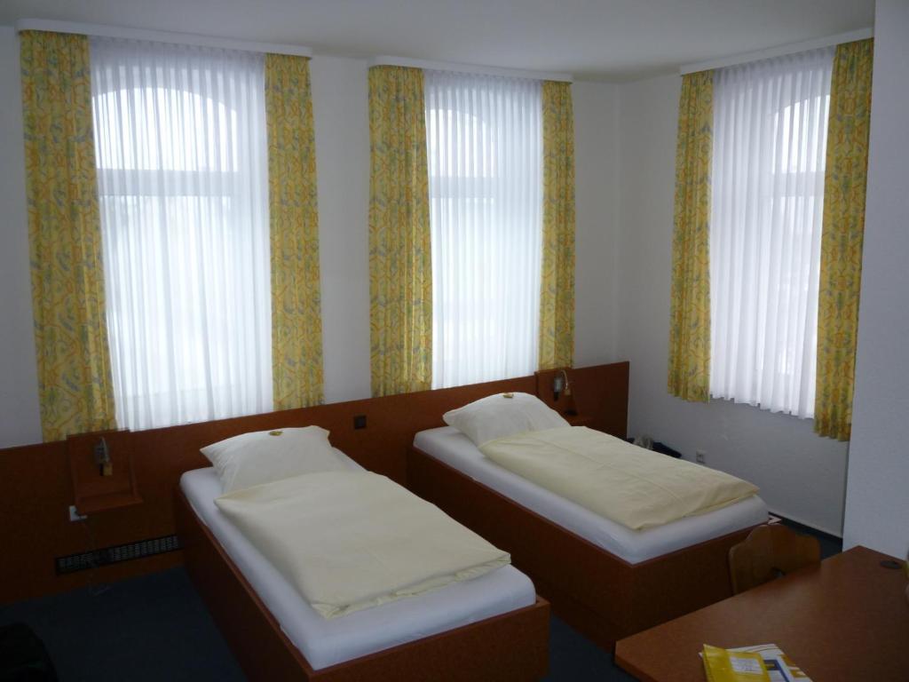 Hotel-Gaststatte Mutter Buermann ヘンミンゲン 部屋 写真
